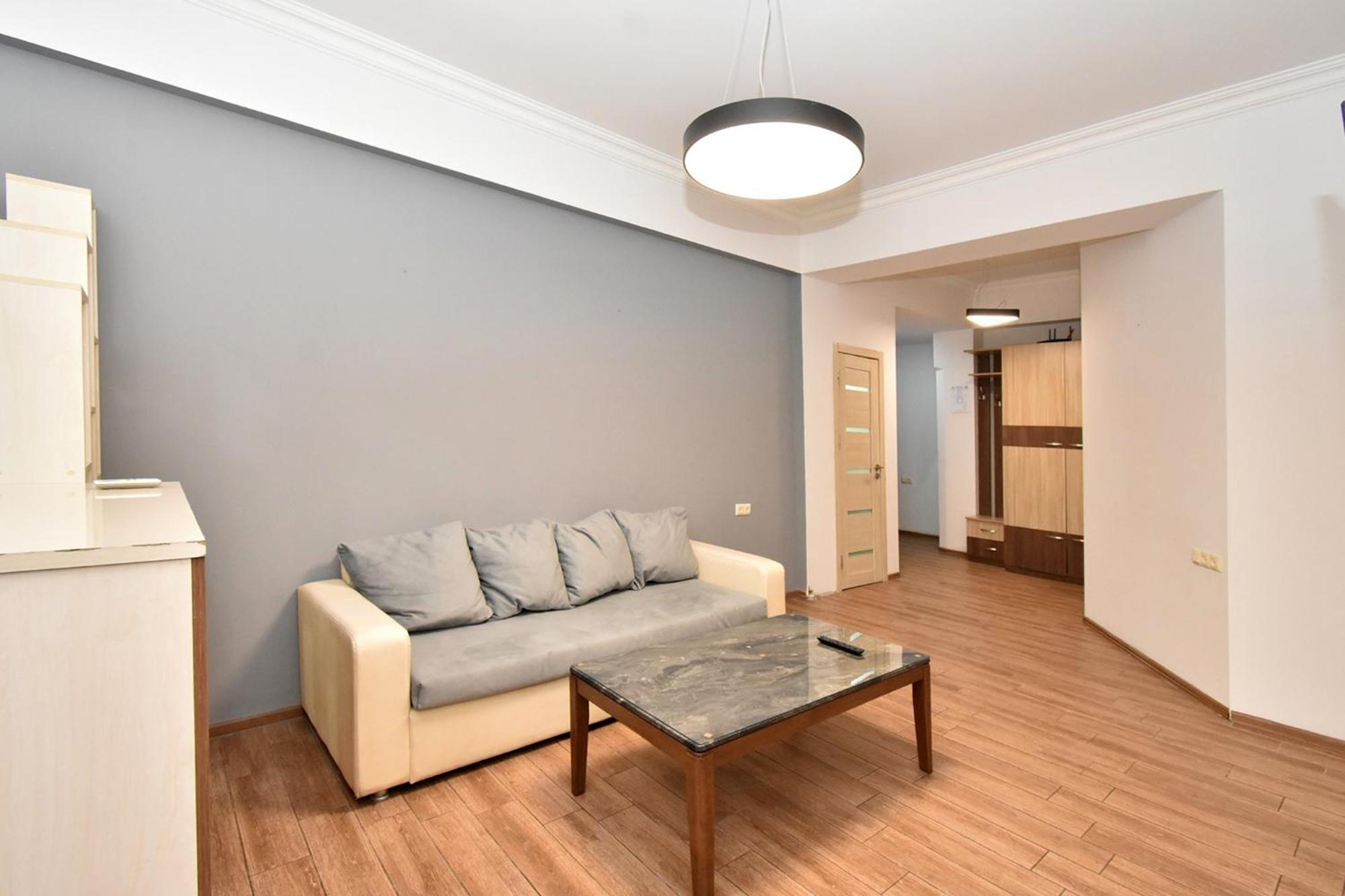Rent Inn Yerevan On Chaykovski Street Екстер'єр фото