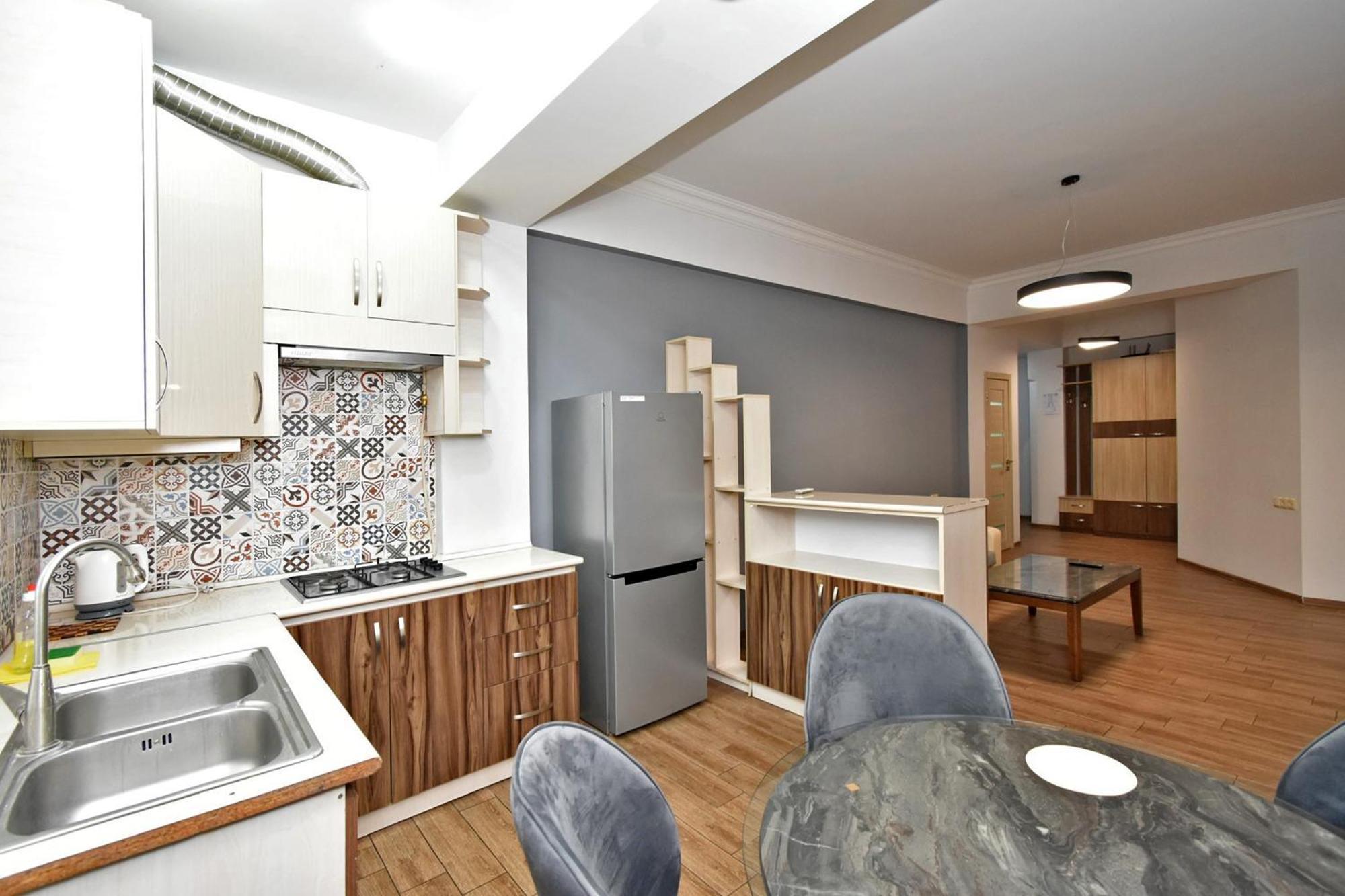 Rent Inn Yerevan On Chaykovski Street Екстер'єр фото